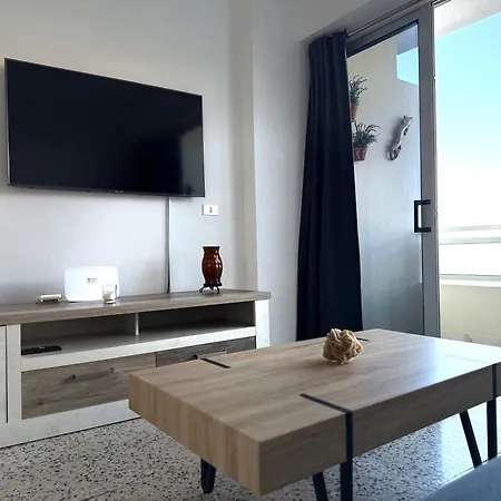 Arenas Negras Sea Views Alma Homes דירה